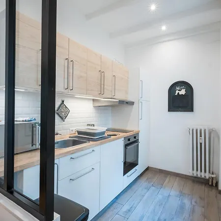 Apartment Le Rossi Superbe